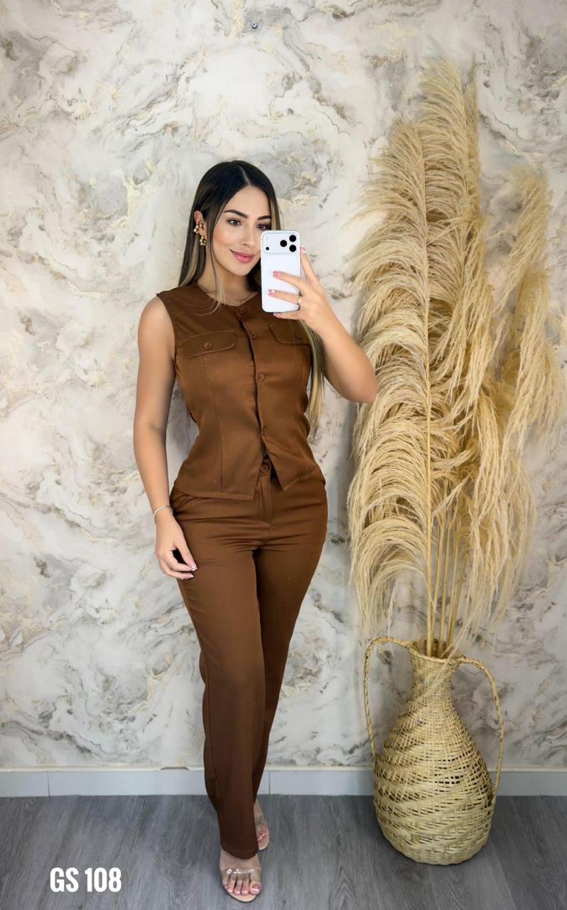 Conjunto Chaleco Marrón