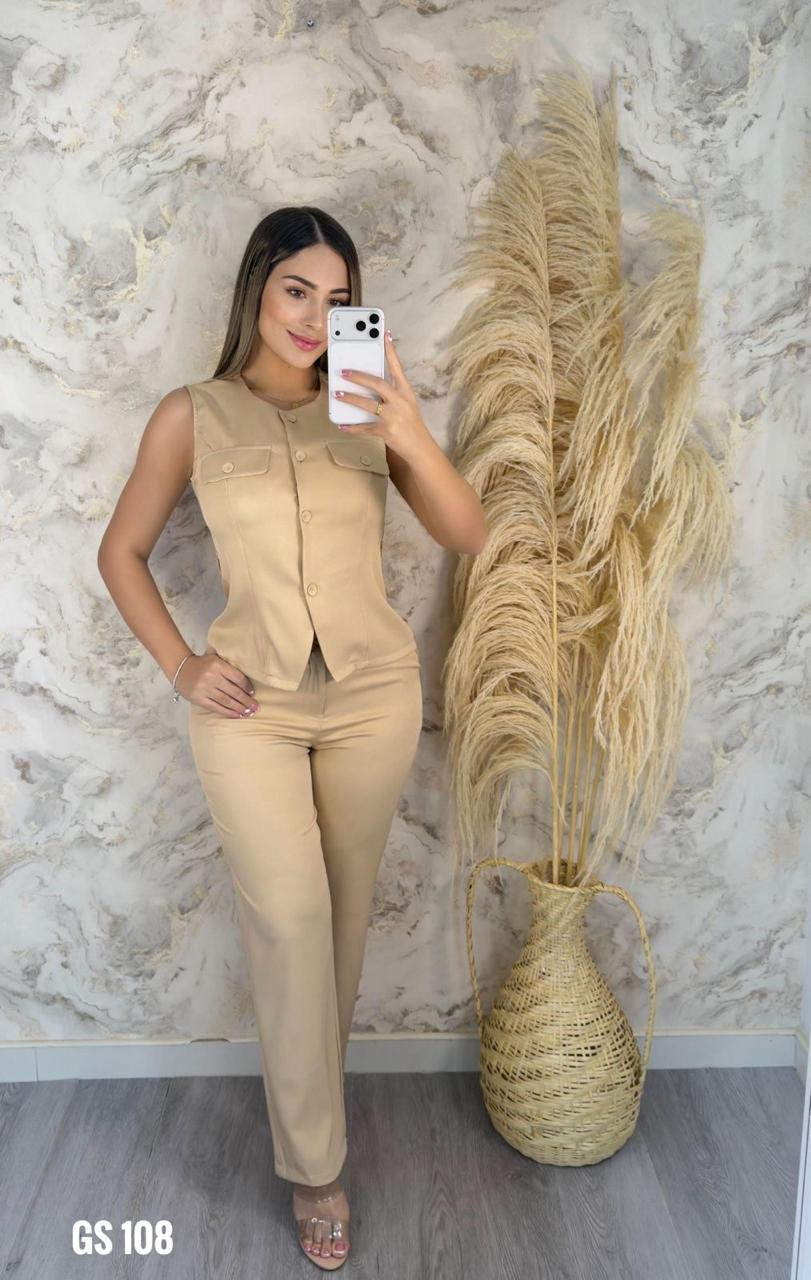 Conjunto Chaleco Beige